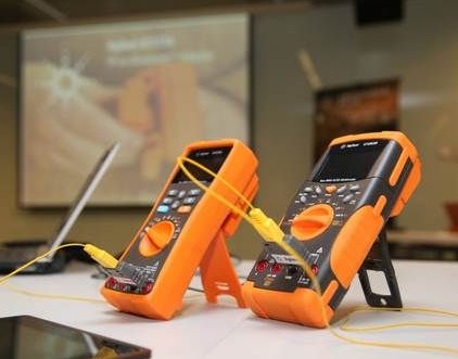 電壓測(cè)試儀