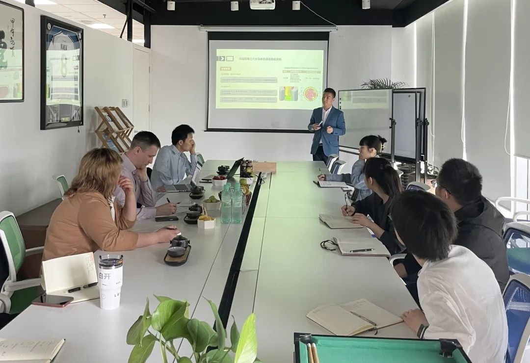 <a href='http://www.tianyi777.com/Ppzq/atomtex.html'>白俄羅斯ATOMTEX</a>的IVAN MIAKOTA