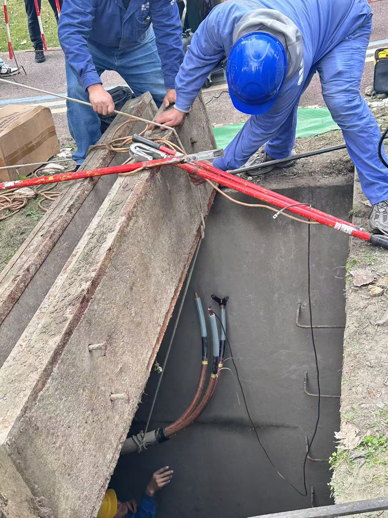 <a href='http://www.tianyi777.com/Ppzq/ersted.html'>電纜故障定位儀</a>