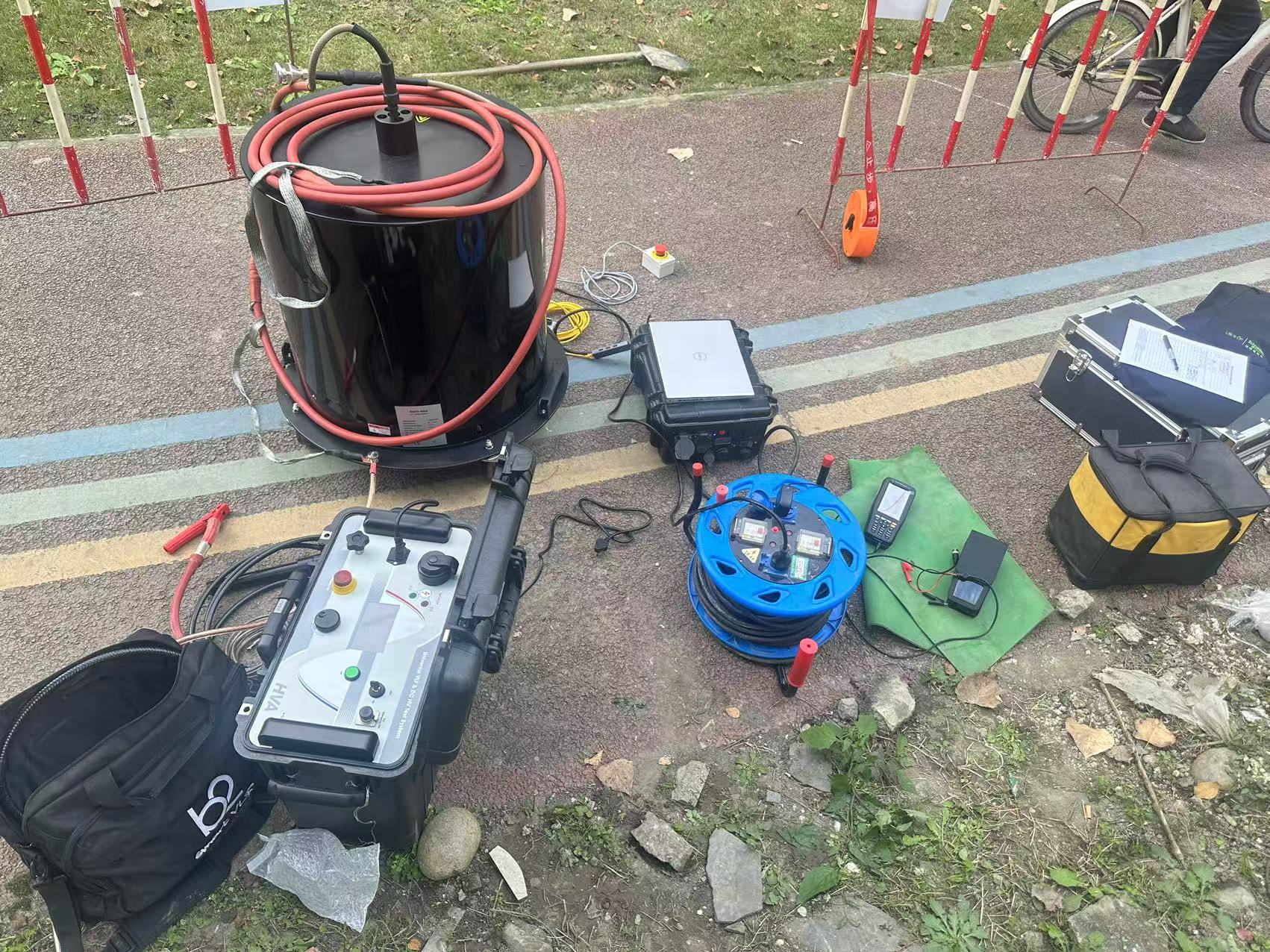 <a href='http://www.tianyi777.com/Ppzq/ersted.html'>電纜故障定位儀</a>